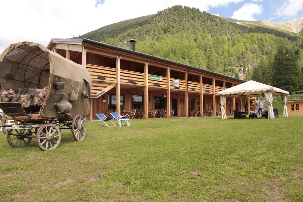 La Tresenda Hotel And Mountain Farm ليفينو المظهر الخارجي الصورة