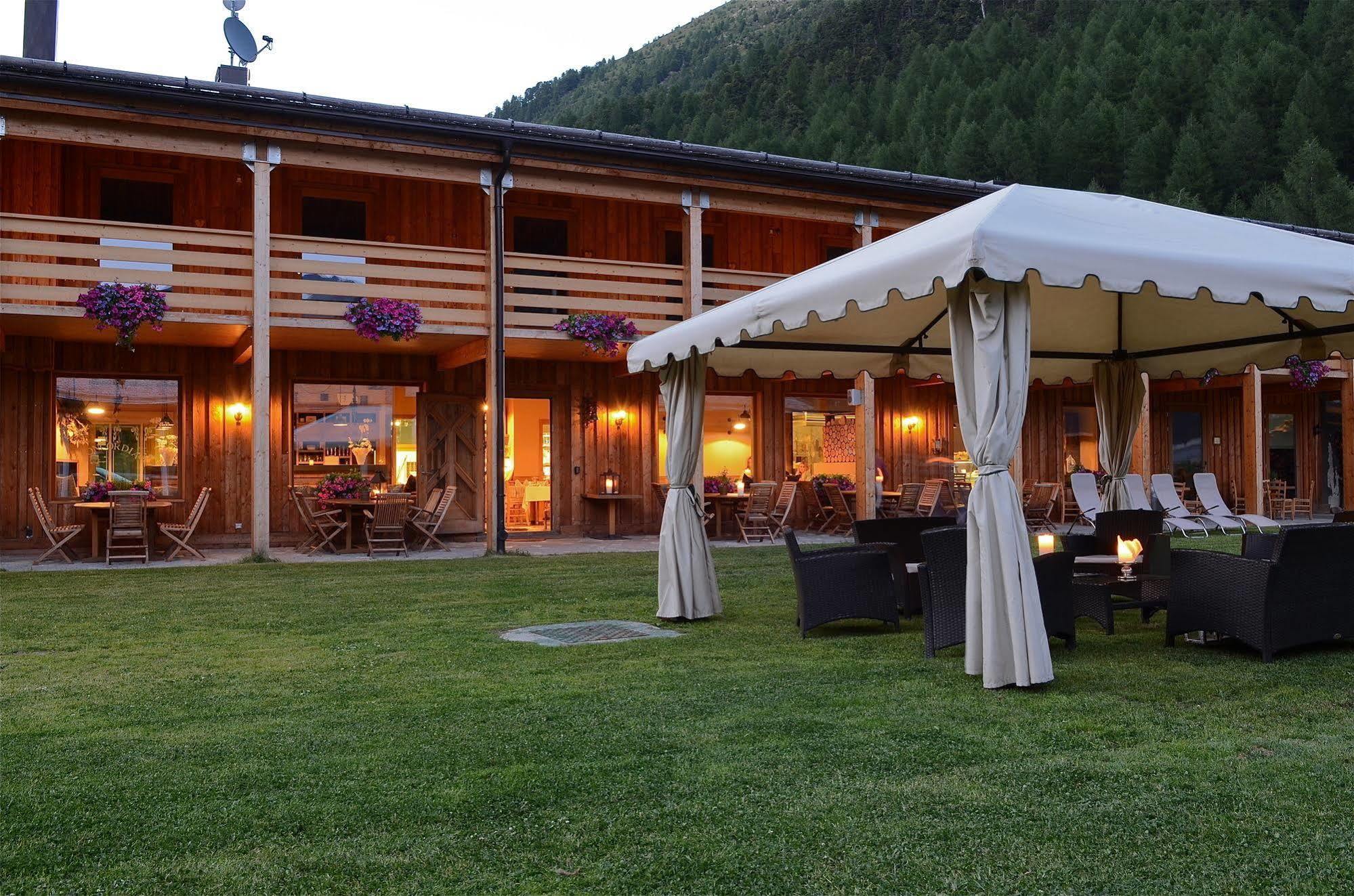 La Tresenda Hotel And Mountain Farm ليفينو المظهر الخارجي الصورة
