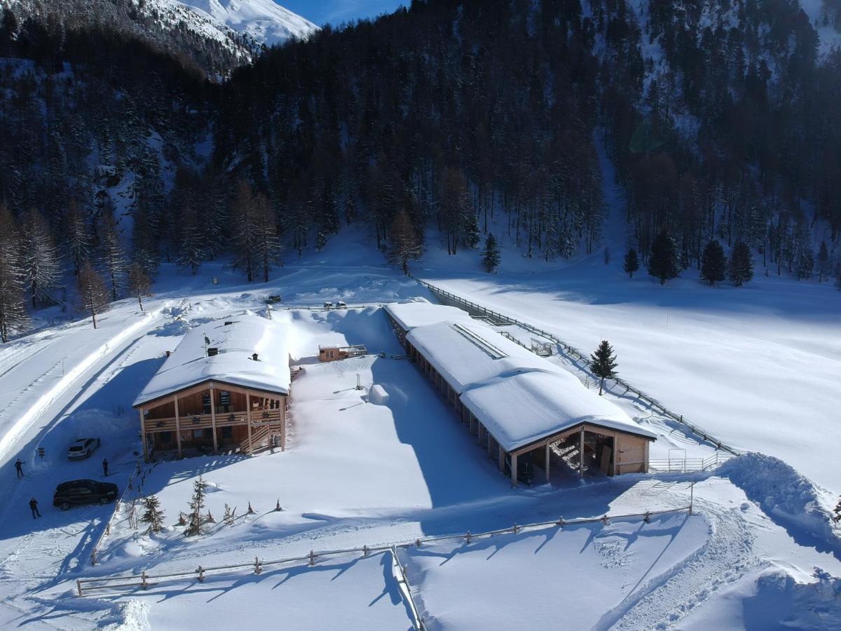 La Tresenda Hotel And Mountain Farm ليفينو المظهر الخارجي الصورة